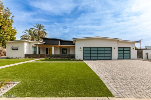 2225 38th Way, Phoenix AZ  85008-3016 exterior