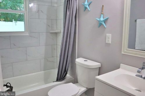 803 Orange Dr, Silver Spring MD  20901-1003 exterior