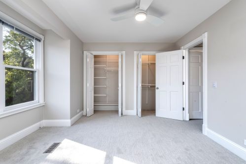 4721 Woodlawn, Chicago IL 60615-1920 exterior