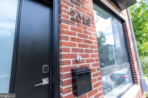 2019 Bodine St, Philadelphia PA  19122-1503 exterior