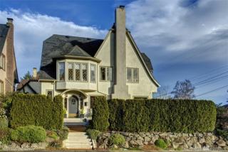 2114 Crescent Dr, Seattle, WA 98112-3414