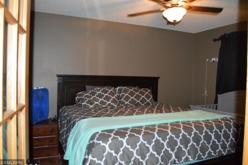 7050 Spruce Dr, Princeton MN 55371-6091 exterior