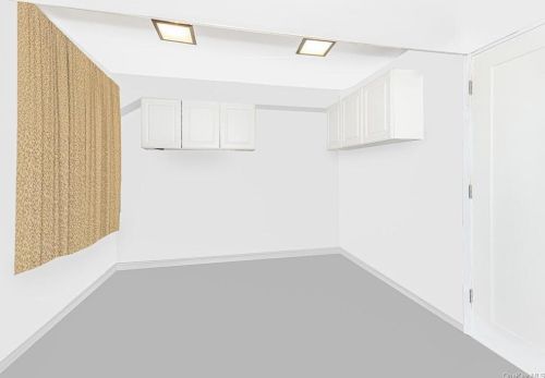 2336 Holland Ave, Bronx NY 10467-8709 exterior