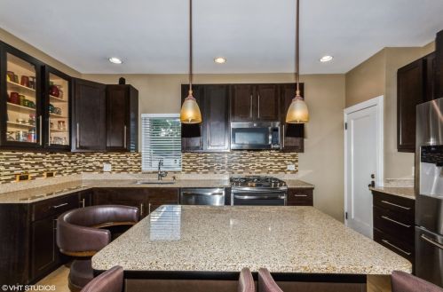 10721 Normal Ave, Chicago IL 60628-3204 exterior