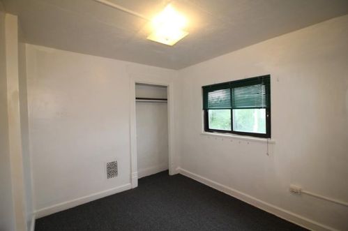 306 Ophelia St, Pittsburgh PA  15213-4226 exterior