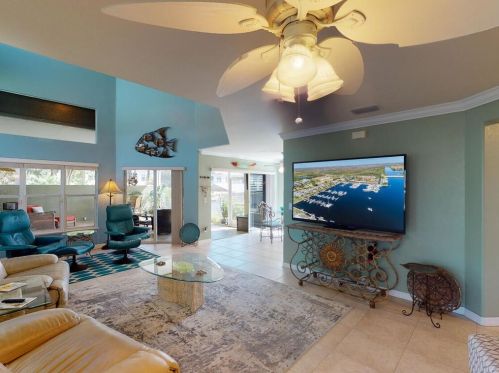 203 Eveningstar Cay, Naples FL 34114-9612 exterior