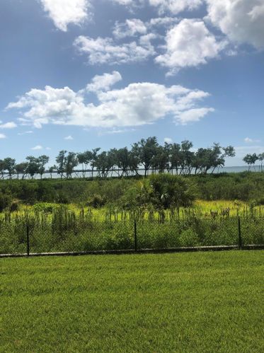 25 Harbour Isle Dr, Fort Pierce, FL 34949-2749