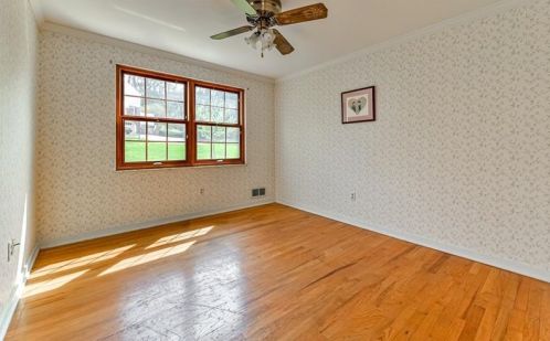 461 Olive St, Pittsburgh PA 15237-4886 exterior