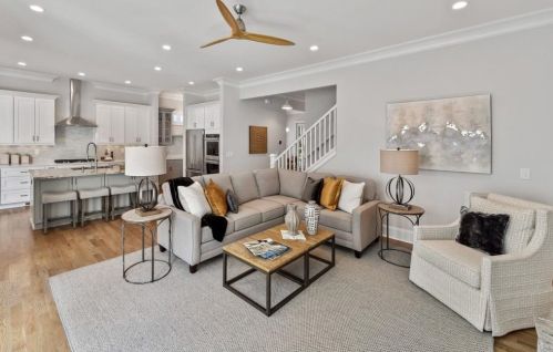 2517 Ellijay Dr, Atlanta GA  30319-3472 exterior