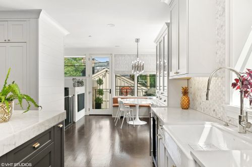 3625 Marshfield Ave, Chicago IL 60609-1325 exterior