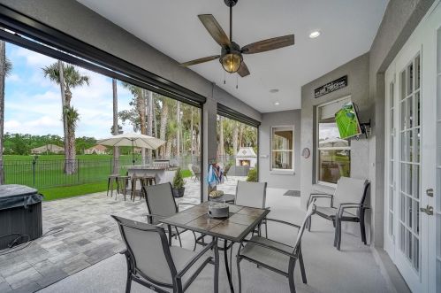 1453 Foxtail Ct, Lake Mary FL 32746-4467 exterior