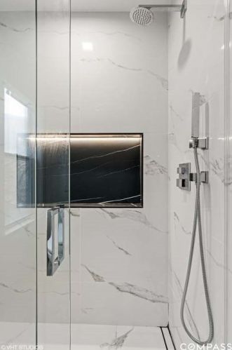 629 Belden Ave, Chicago IL  60614-3305 exterior