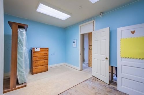 426 Marshall Ave, Pittsburgh PA 15214-3022 exterior