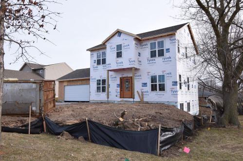 5301 Leroy Ave, Milwaukee, WI 53220-3224