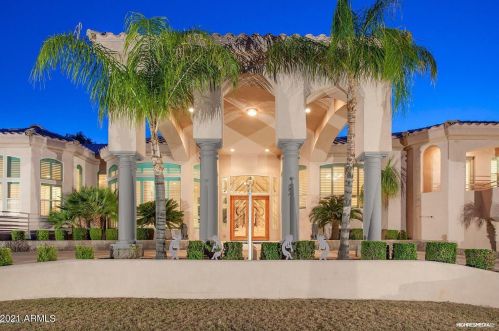 13816 18th St, Phoenix AZ 85022-2878 exterior