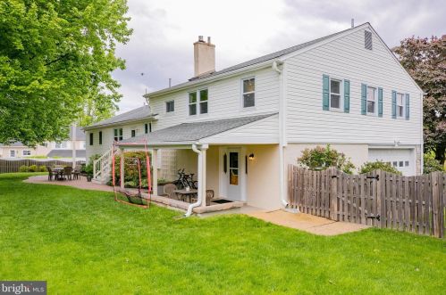 66 Red Lion Rd, Huntingdon Valley PA 19006-6436 exterior