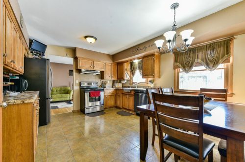 7143 98, Milwaukee WI exterior