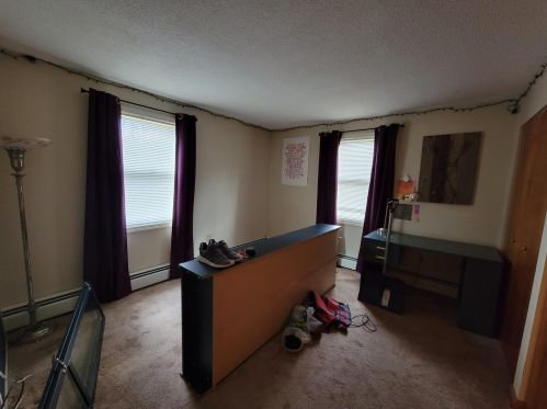 37 Alice Dr, Concord NH  03303-2035 exterior