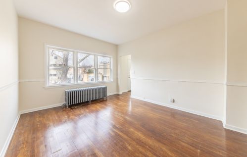 2543 Lotus Ave, Chicago IL 60641-3224 exterior