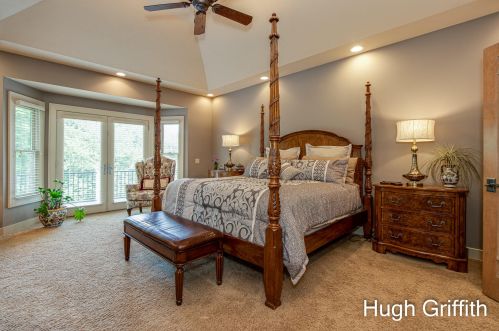 2041 Tall Pne Dr, Grand Rapids MI exterior