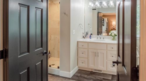 572 Spring Cave Rd, Spring Bluff MO exterior