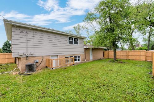 5103 119th St, Chicago, IL 60803-3110