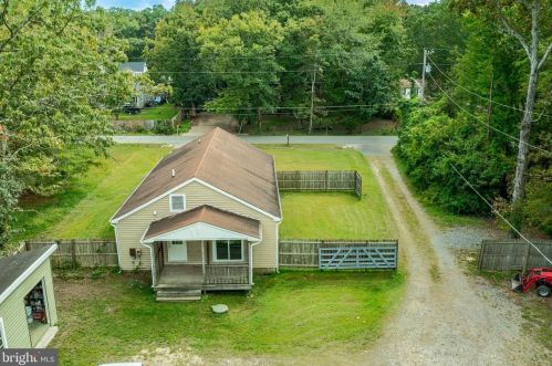 315 Biddle Rd, Accokeek MD 20607-2204 exterior