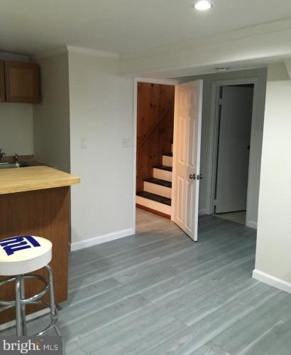 819 Heron Dr, Silver Spring MD  20901-3721 exterior