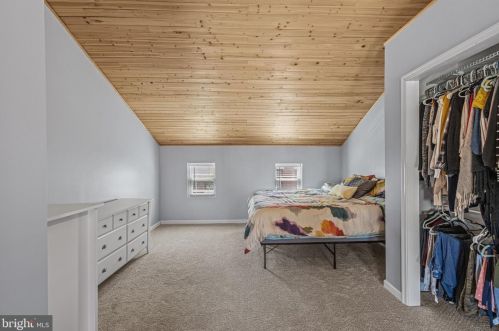 1118 2nd St, Philadelphia PA 19133-0033 exterior