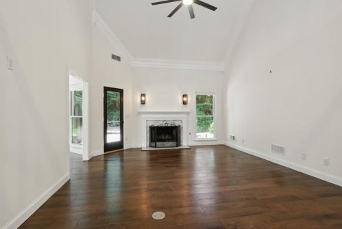 5443 Brooke Rdg, Atlanta GA 30338 exterior