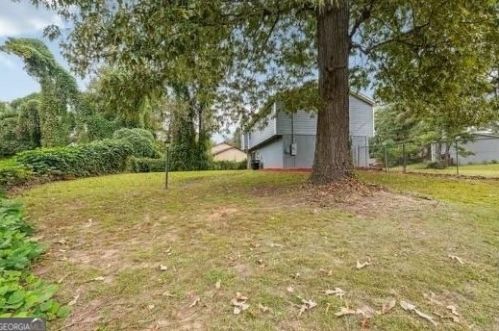 2891 Alexandria Dr, Atlanta GA  30331-5324 exterior