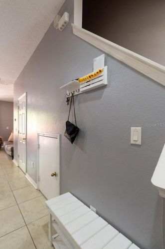 1913 Fiesta Ridge Ct, Tampa FL  33604-7700 exterior