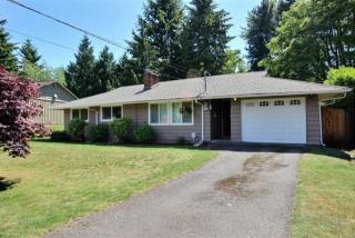 169 187th St, Seattle, WA 98148-2027