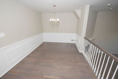 325 Middlewood Rd, Middletown, NJ 07748-1317