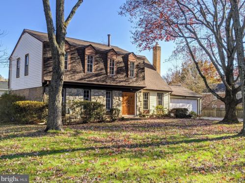 12003 Titian Way, Rockville MD  20854-3317 exterior