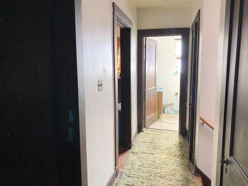 750 Bryn Mawr Rd, Pittsburgh PA 15219-5006 exterior