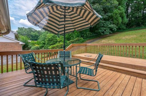 3559 Hidden Acres Dr, Atlanta GA 30340-4449 exterior