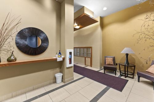 555 Midvale Blvd, Madison WI  53711-1400 exterior