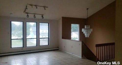 35 Bella Casa Ln, Central Islip NY 11722-2639 exterior