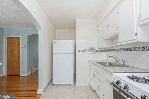 1938 28 St, Philadelphia PA 19145-2408 exterior