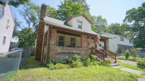 89 Middle St, Springfield, MA 01104-2615