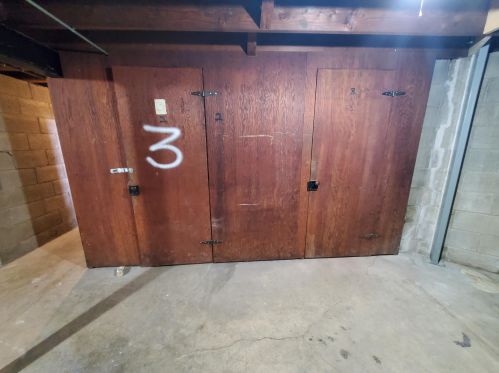 5423 Greenfield Ave, Milwaukee WI 53204-2618 exterior