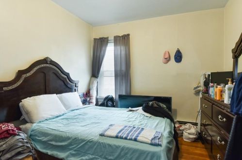 42 Mount Pleasant Ave, Providence RI 02908-5153 exterior