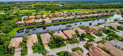 8816 First Tee Rd, Fort Pierce FL 34986-3063 exterior