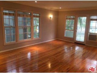 8573 Holloway Dr, Los Angeles CA  90069-2462 exterior