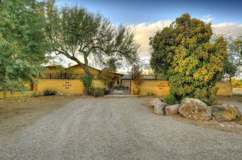 10519 Tanque Verde Rd, Tucson, AZ 85749-8931