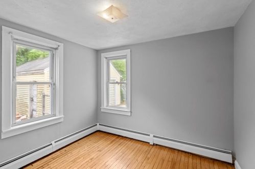 453 Woonasquatucket Ave, Providence RI 02911-3134 exterior