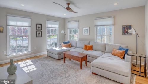 10 Drake Knl, Lewes DE 19958-1782 exterior