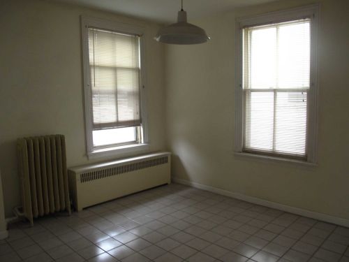 51 Clinton St, Poughkeepsie NY  12601-2500 exterior