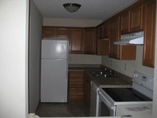 10301 Cedar Lake Rd, Hopkins MN  55305-5404 exterior